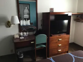 Super 8 by Wyndham Portland ME - Chambre