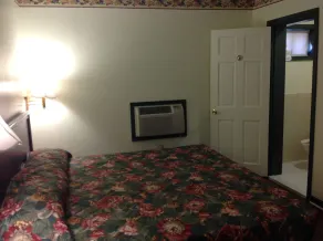 Budget Inn - Zimmer
