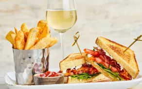 Courtyard by Marriott Anchorage Airport - Restaurant