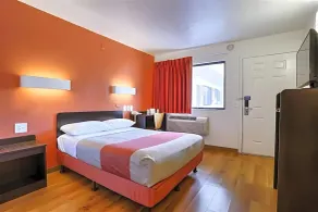 Super 8 by Wyndham Walnut Creek - Chambre