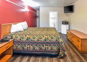 Sunset Motel - Room