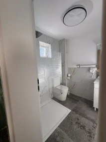 Premont Luxury Ghimbav - Bagno