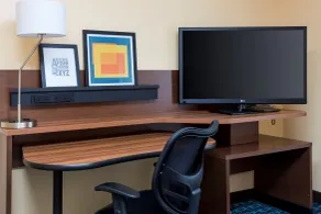 Fairfield Inn & Suites Kansas City Lee's Summit - Chambre