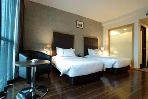 Symphony Suites Hotel - Chambre