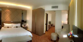 Menara Peninsula Hotel - Habitación