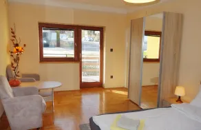 Tolena Heviz Apartments - Værelse