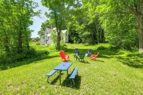 2-acre Property: Victorian Home in Brownville! - Interiør