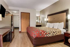 Econo Lodge Cadillac by Choice - Chambre