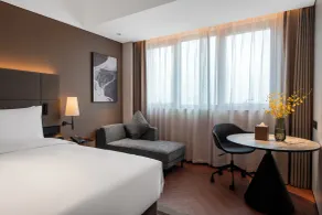 Intercity Shanghai Xujiahui - Free Minibar and near Yishan Road Metro Station - Room