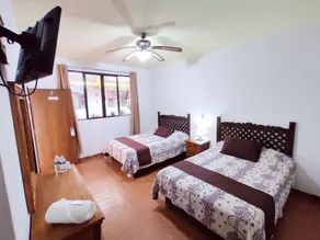Hotel Nuevo María Isabel - Quarto