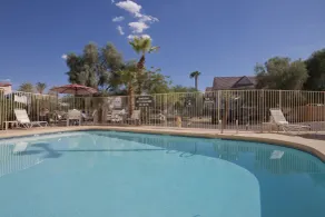 Comfort Suites Peoria Sports Complex - Piscine