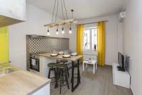 Sunny and Modern 1BDR Apartment in the Center - Privat køkken