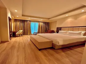 Clubhouse Hotel by CheckIn Amritsar - Zimmer
