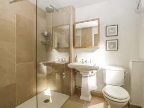 23 Daniel Street - Salle de bain