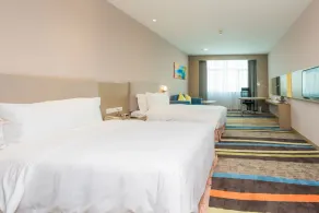 City Holiday Hotel Guangzhou Baiyun Airport-Free Shuttles During the 140th Canton Fair - Pokój