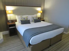 Garner Hotel Preston Samlesbury by IHG - Room