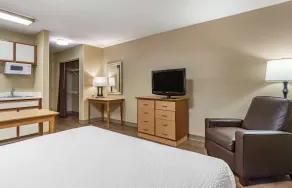 Extended Stay America Suites - San Antonio - Colonnade - Medical - Værelse