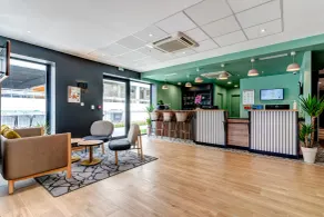 B&B HOTEL Paris Ivry Quai de Seine - Réception