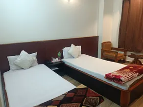 HOTEL SHILLONG RAINS INN BY ROH - Rom