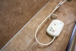 Tuckers Inn - Bathroom