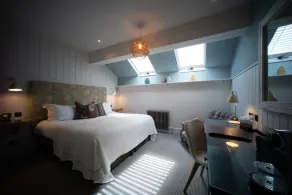 Eleven Didsbury Park Hotel - Room