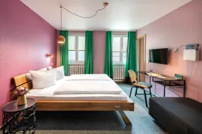 Vier Jahreszeiten - Room