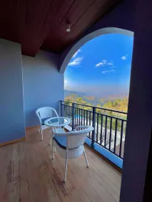 Best Western Matra Kasauli - Ausblick vom Zimmer
