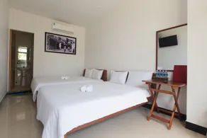 Green garden house - Room