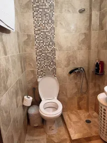 Charming Iraklio Apartment With Private Entrance and Breathtaking Views - Bathroom