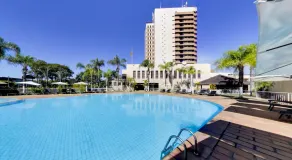 Marques Plaza Hotel - Pool