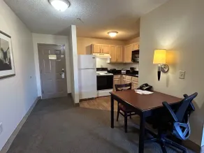Ashley Quarters Hotel Airport-Cincinnati - Chambre