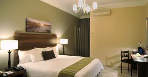 Premier Hotel The Richards - Room