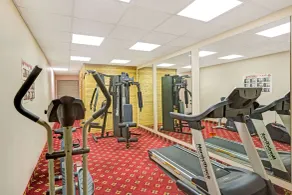 Days Inn & Suites by Wyndham Louisville SW - Salle de remise en forme