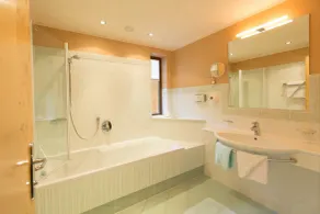 Rosa Canina Superior - Bathroom