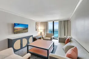 Tideline Palm Beach Ocean Resort and Spa - Chambre