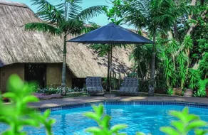 AmaZulu Lodge - Pool