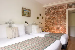 Hôtel De La Porte Dorée - Room