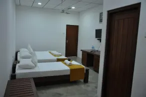 Trinco Rest House - Chambre