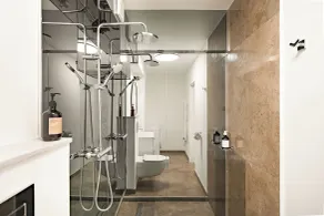 Phoenix Aparthotel - Bathroom