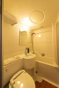 Sky Hotel Uozu - Salle de bain