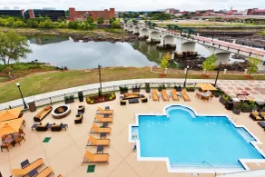 Courtyard by Marriott Columbus Phenix City - Vue de la chambre