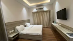 The Aana Hotel Sohna -Gurgaon Road - Room
