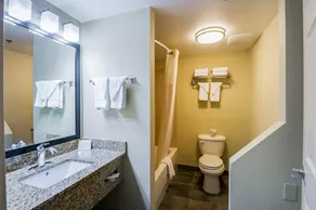 Quality Inn & Suites Hagerstown - Salle de bain