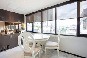 Grace Hotel - Ausblick vom Zimmer