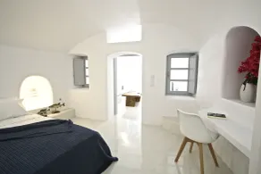 Fertimo Suites - Authentic Cave Homes with Private Hot Tub - Rom