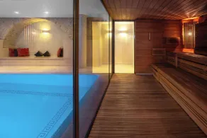 Grand Hotel Vilnius, Curio Collection by Hilton - Pool