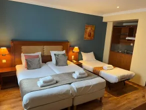 121 Paris Hotel - Værelse