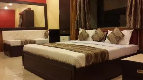 HOTEL VARUNA - Room
