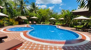 Mango Home Riverside Eco - Resort - Pool