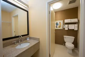 Fairfield Inn & Suites Burlington - Salle de bain